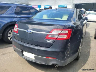 2015 Ford Taurus 062KM1FAHP2F94FG1 VIN:062KM1FAHP2F94FG1