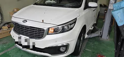 2017 Kia Carnival VIN: