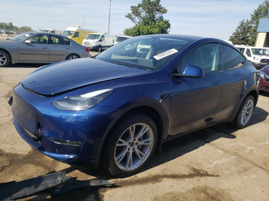 2024 TESLA MODEL Y  VIN:7SAYGDEE4RA251502