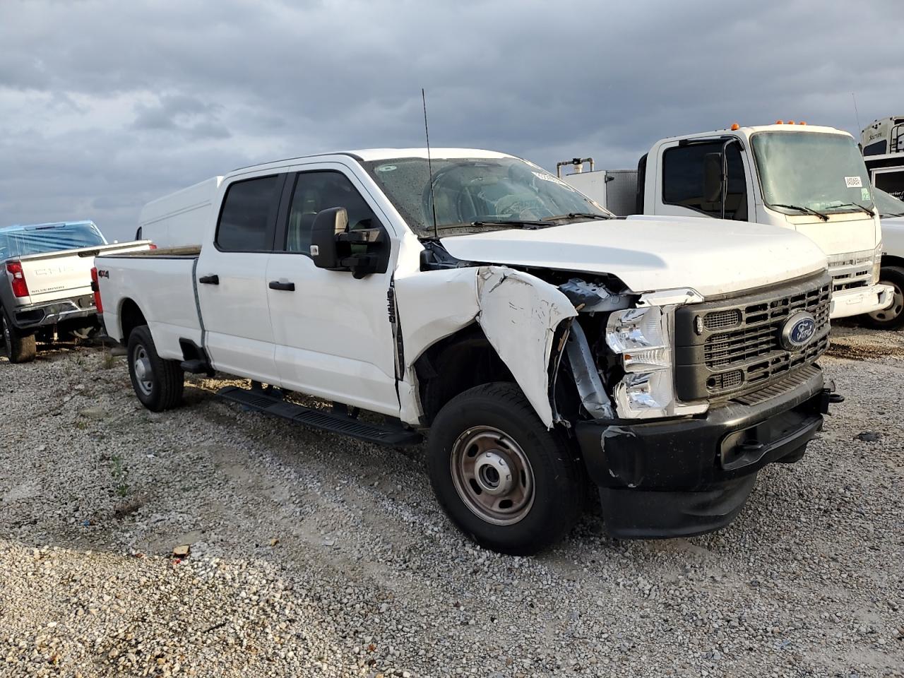 2024 FORD F350 SUPER DUTY VIN:1FT8W3BA0REC09540