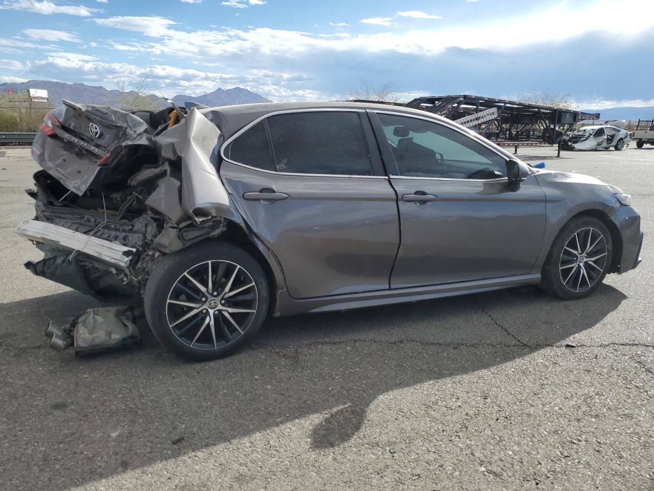 2022 TOYOTA CAMRY SE VIN:4T1T11AK4NU696129