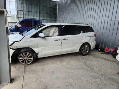 2015 Kia Carnival KNAMC81ABGS102005 VIN:KNAMC81ABGS102005