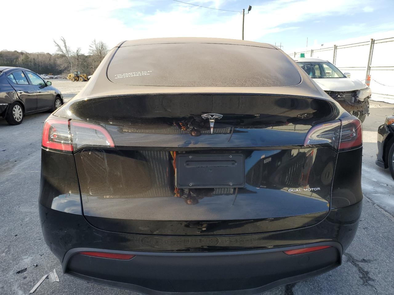 2023 TESLA MODEL Y  VIN:7SAYGAEE7PF666053