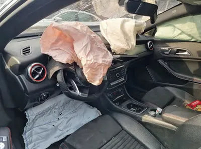 2018 Mercedes-Benz CLA 220 WDDSJ4FB3JN599668 VIN:WDDSJ4FB3JN599668