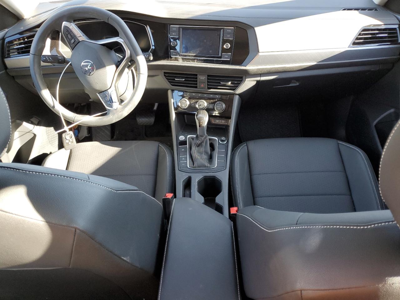 2024 VOLKSWAGEN JETTA SE VIN:3VW7M7BU5RM086487