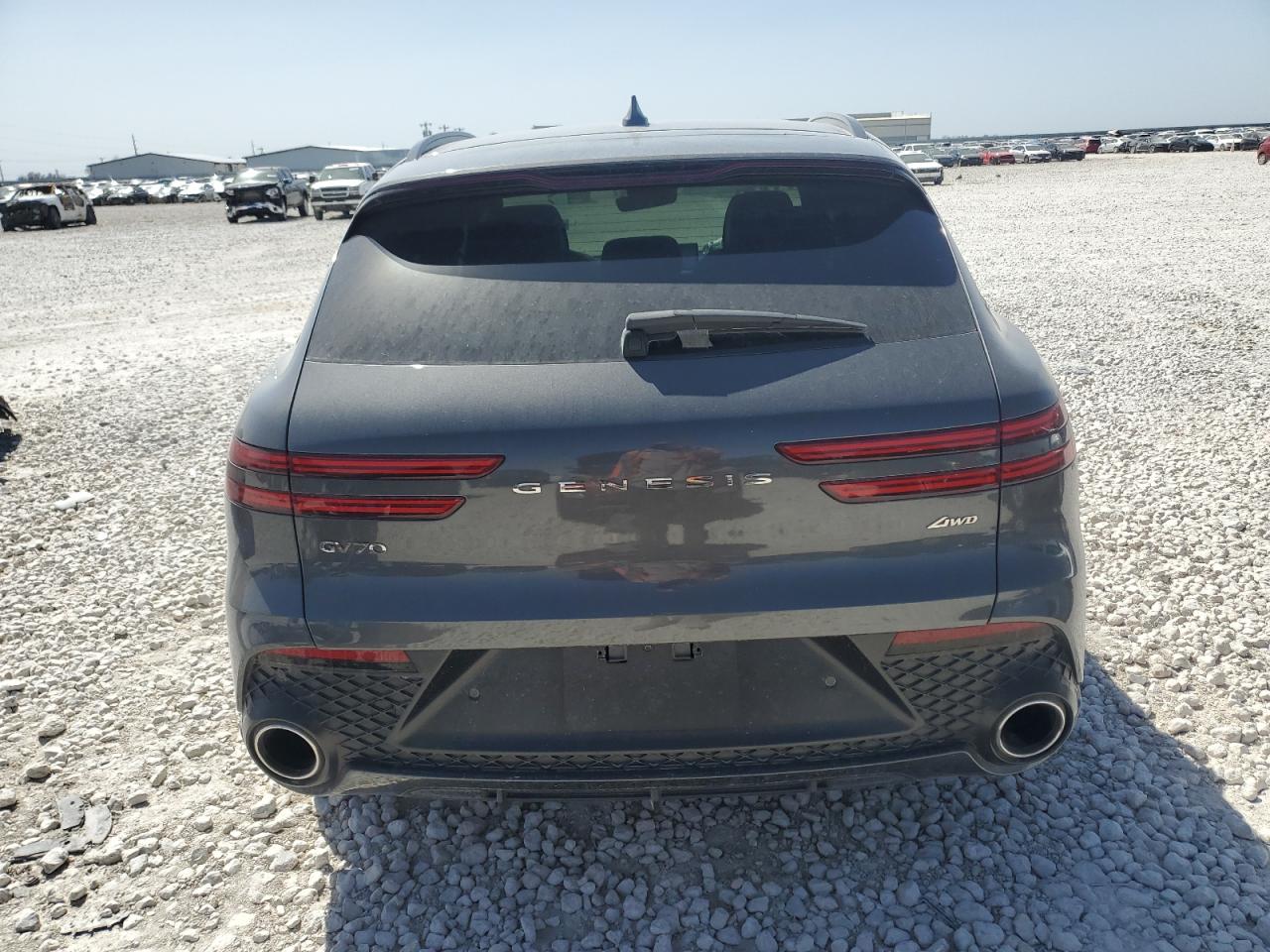 2023 GENESIS GV70 BASE VIN:KMUMADTB2PU094272