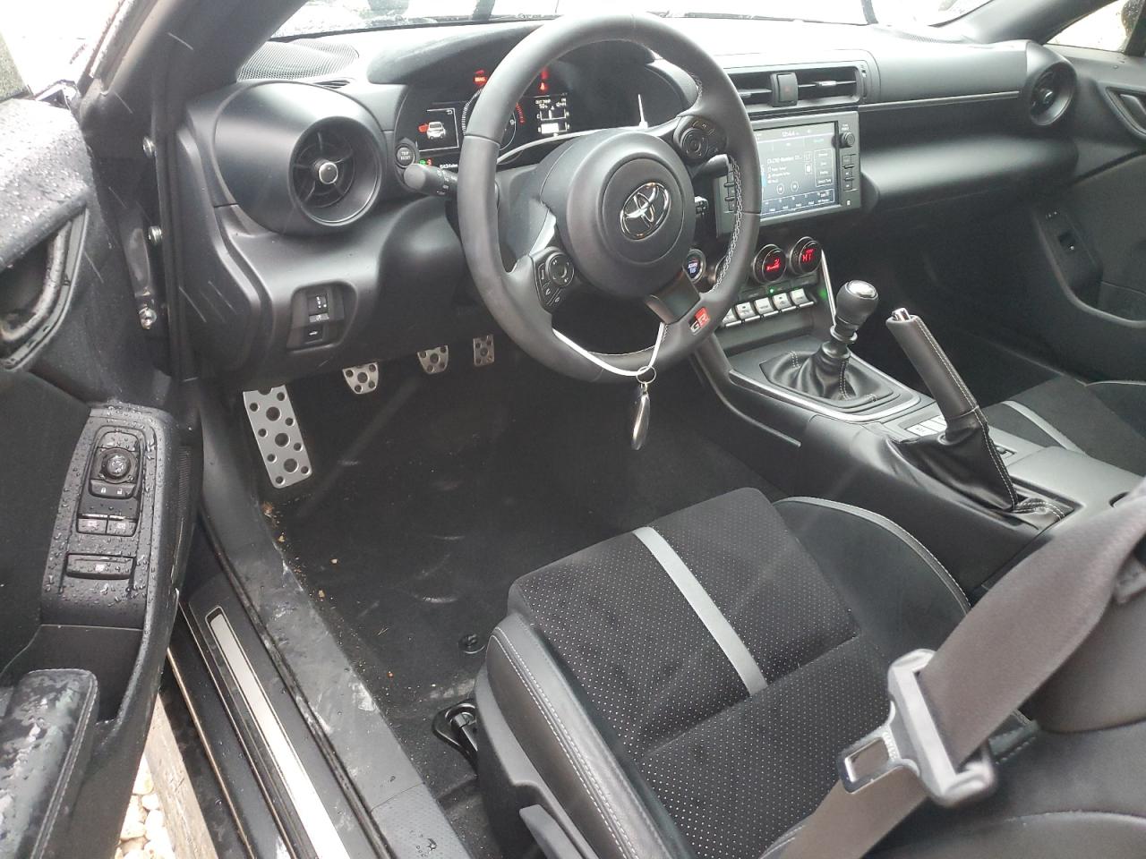2023 TOYOTA GR 86 PREMIUM VIN:JF1ZNBE12P9766619