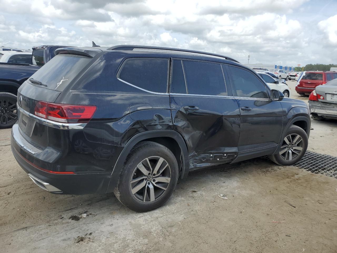 2022 VOLKSWAGEN ATLAS SE VIN:1V2DP2CA2NC554450