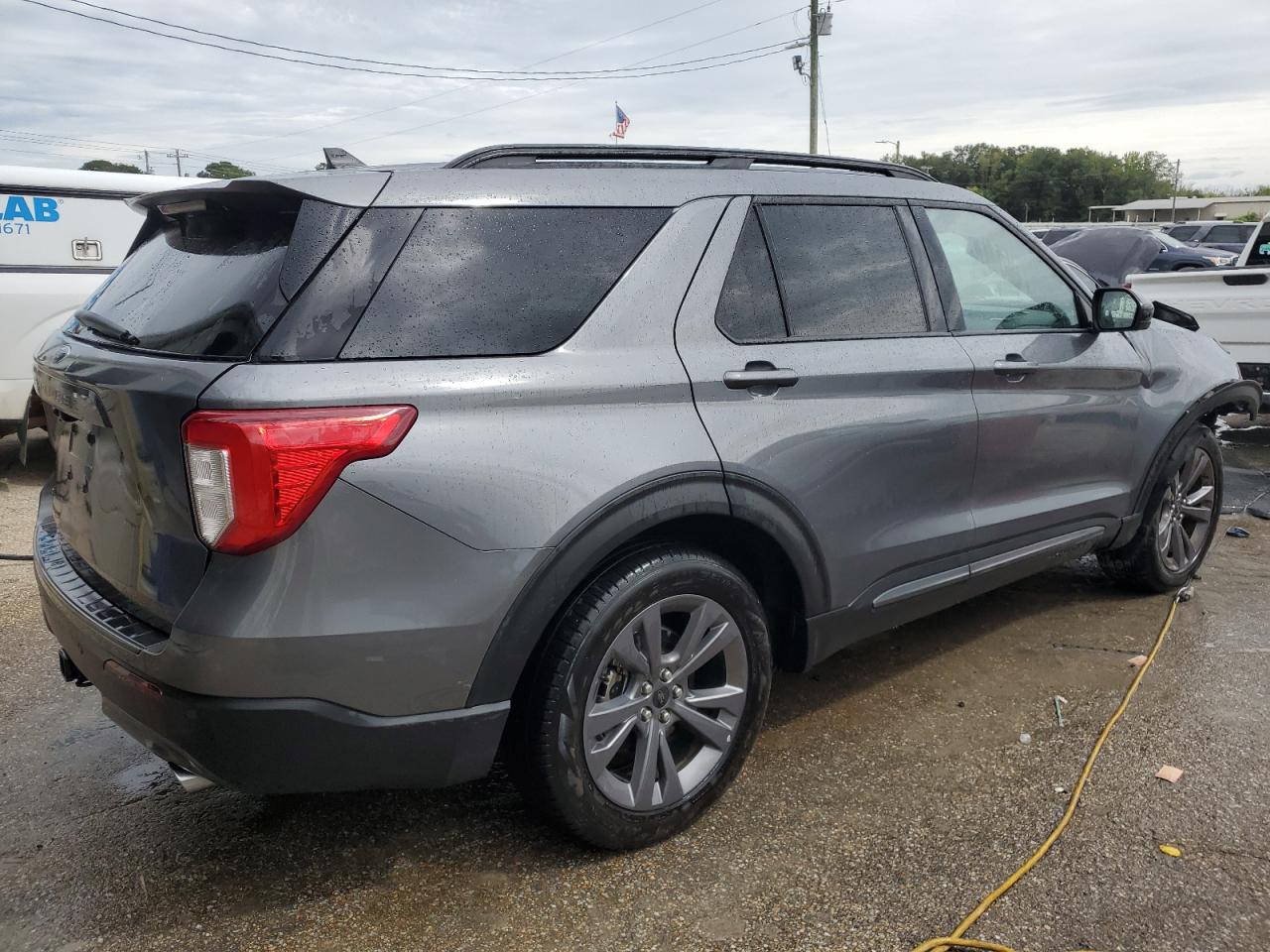 2022 FORD EXPLORER XLT VIN:1FMSK7DH1NGC01492