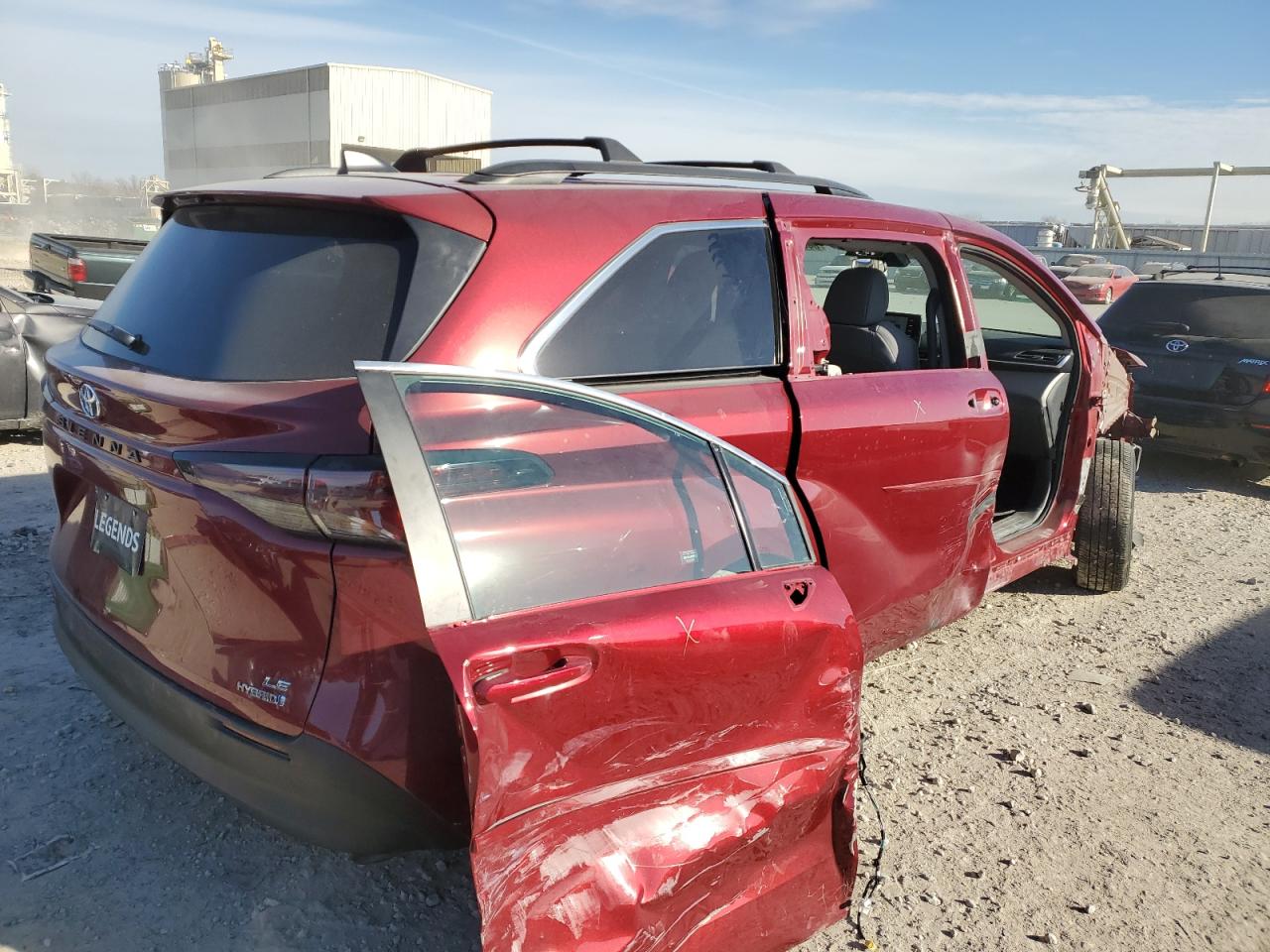 2023 TOYOTA SIENNA LE VIN:5TDKRKEC2PS179209