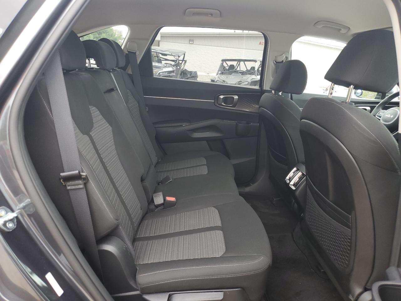 2023 KIA SORENTO LX VIN:5XYRGDLC4PG220634
