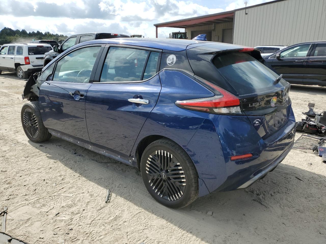 2023 NISSAN LEAF SV PLUS VIN:1N4CZ1CV1PC552590