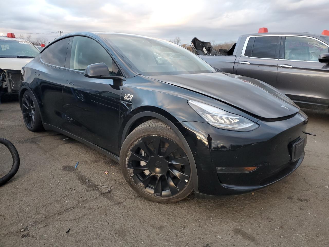2022 TESLA MODEL Y  VIN:7SAYGDEE5NA007514
