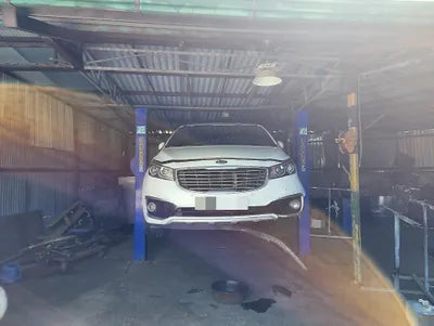 2015 Kia Carnival VIN: