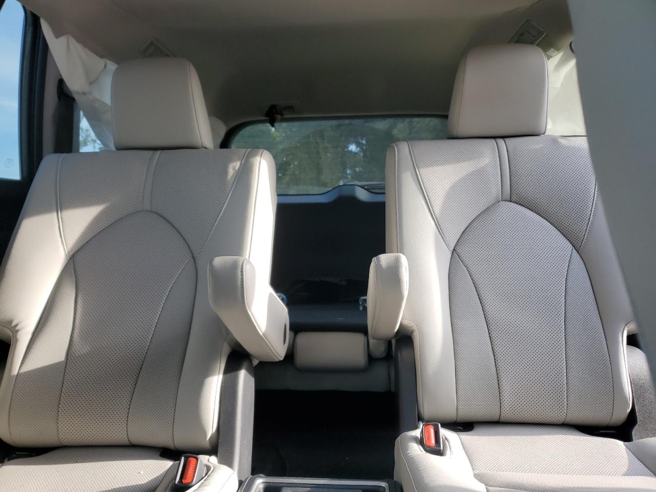 2024 TOYOTA GRAND HIGHLANDER LIMITED VIN:5TDAAAA54RS013166