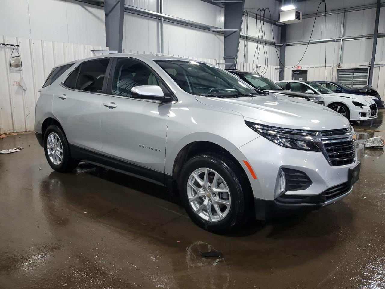 2022 CHEVROLET EQUINOX LT VIN:3GNAXUEV5NL120647