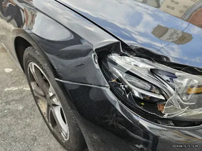 2019 Mercedes-Benz E 220 VIN: