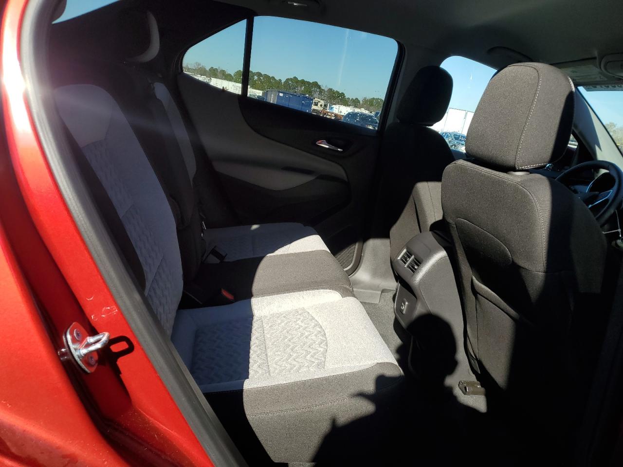 2024 CHEVROLET EQUINOX LT VIN:3GNAXKEG5RL121647