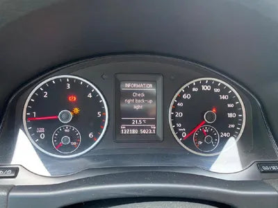 2015 Volkswagen Tiguan VIN: