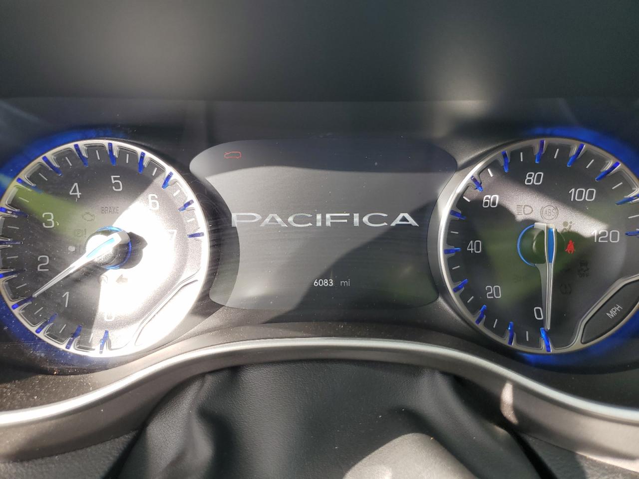 2024 CHRYSLER PACIFICA TOURING L VIN:2C4RC1BG2RR176484