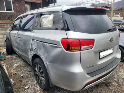 2018 Kia Carnival KNAMB81ABJS386032 VIN:KNAMB81ABJS386032