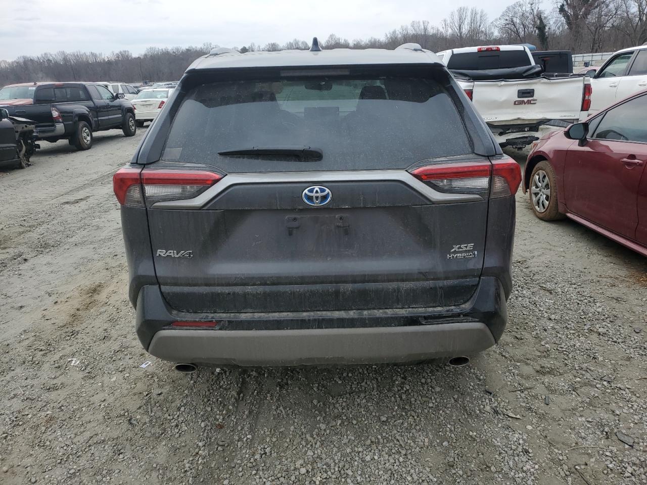 2024 TOYOTA RAV4 XSE VIN:2T3E6RFVXRW067161