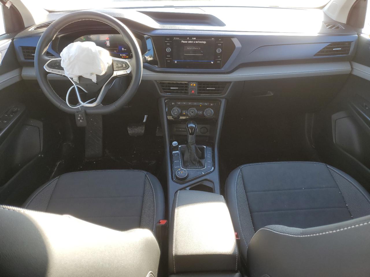 2024 VOLKSWAGEN TAOS SE VIN:3VVUX7B25RM039795