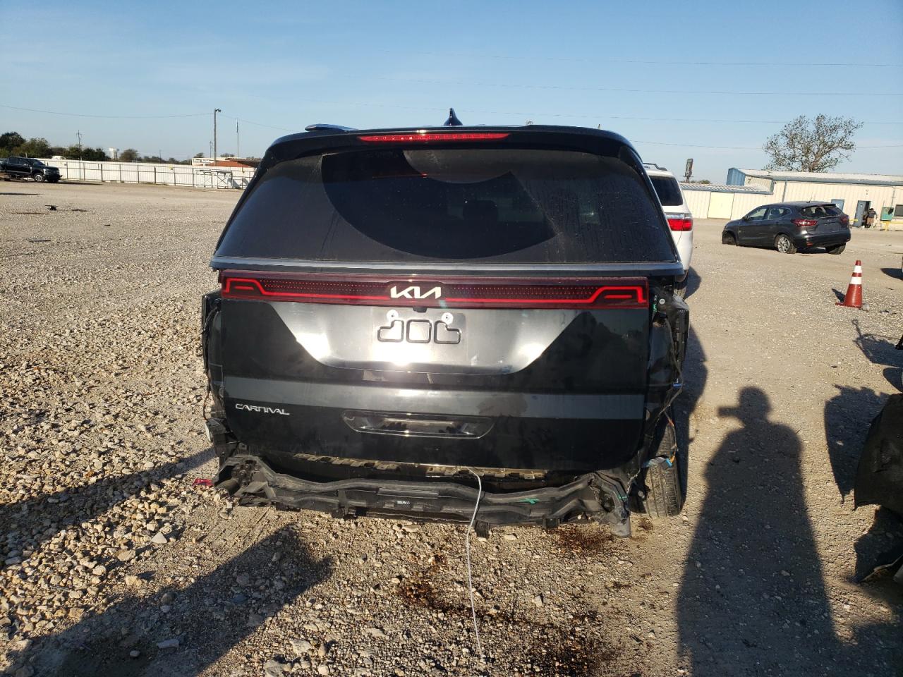 2023 KIA CARNIVAL SX VIN:KNDNE5H38P6238611