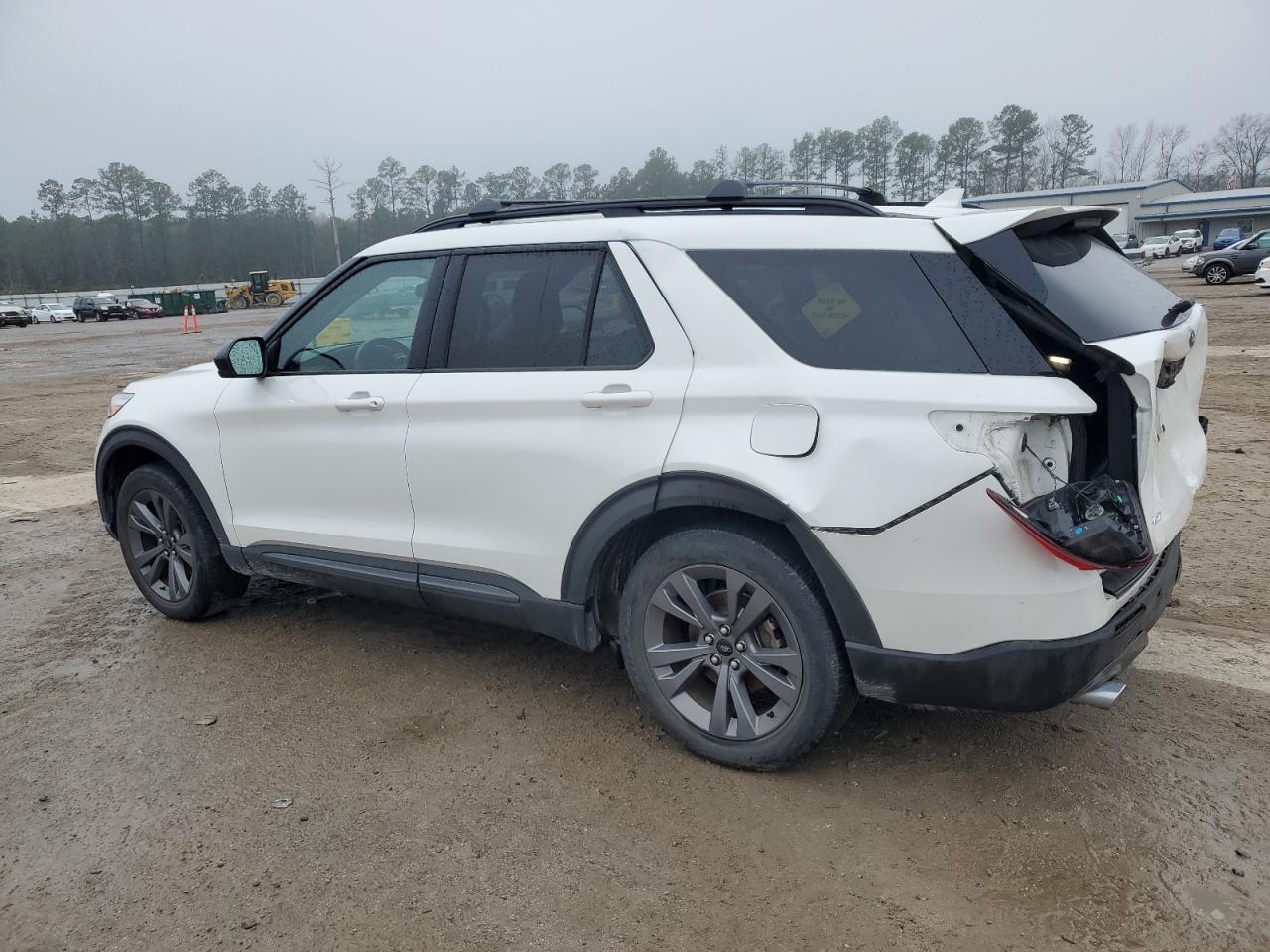 2022 FORD EXPLORER XLT VIN:1FMSK7DH3NGA09409