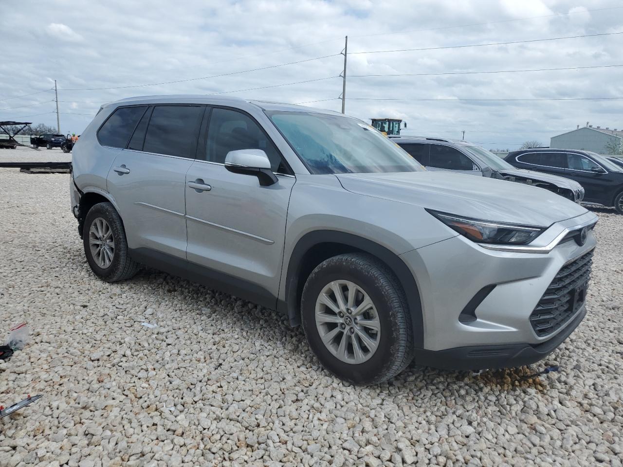 2024 TOYOTA GRAND HIGHLANDER XLE VIN:5TDAAAA58RS002560