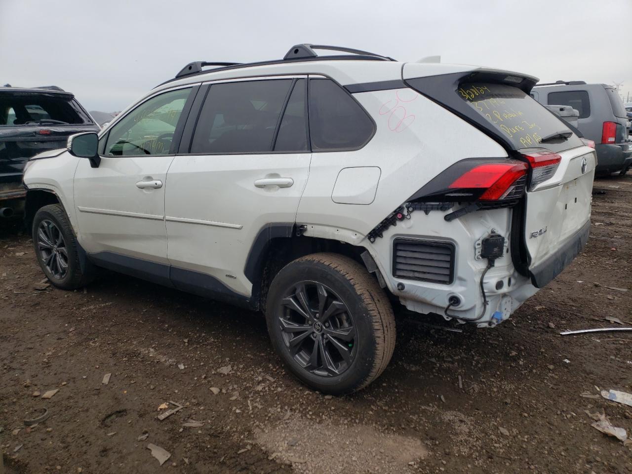 2022 TOYOTA RAV4 XLE PREMIUM VIN:JTMB6RFV6NJ019880