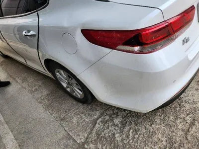 2016 Kia K5 VIN:
