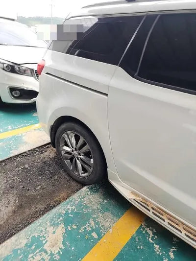 2017 Kia Carnival VIN: