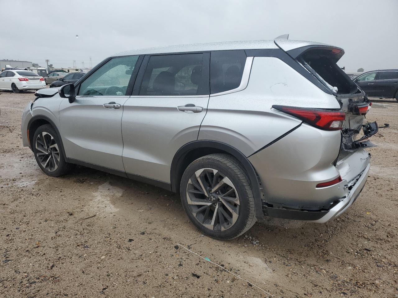 2023 MITSUBISHI OUTLANDER SE VIN:JA4J3UA89PZ056770