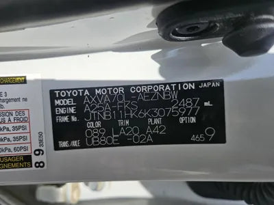 2018 Toyota Camry VIN: