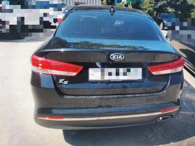 2017 Kia K5 VIN: