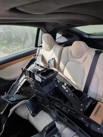 2020 Tesla Model X VIN: