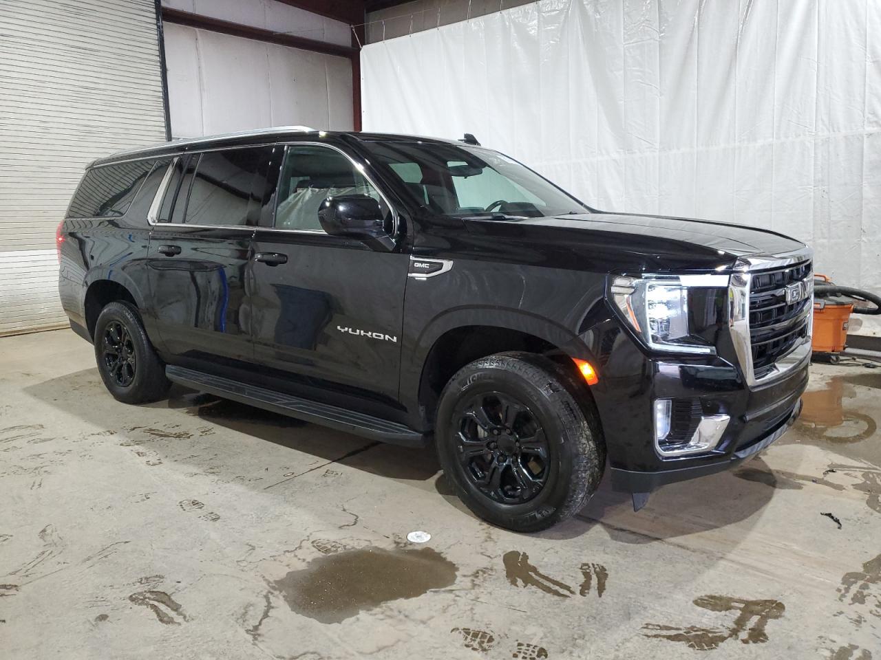 2022 GMC YUKON XL K1500 SLE VIN:1GKS2FED2NR288015