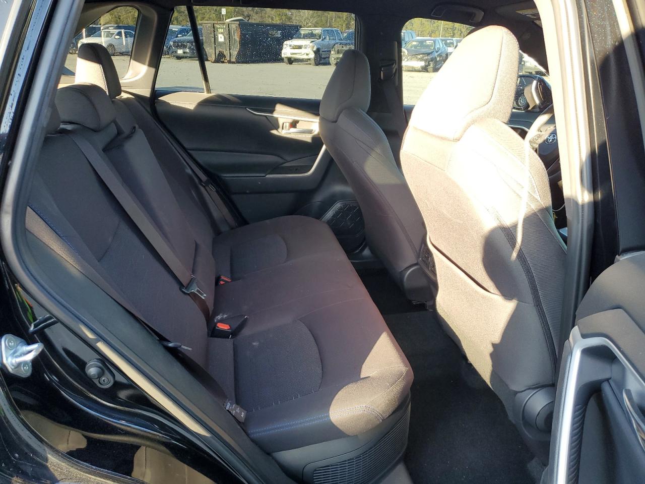 2022 TOYOTA RAV4 SE VIN:JTM16RFVXND069028