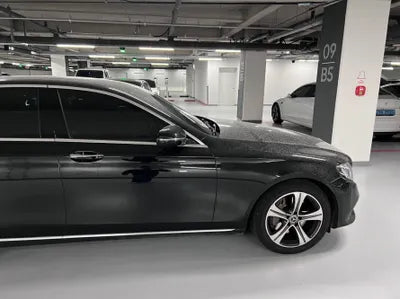 2019 Mercedes-Benz E 300 VIN: