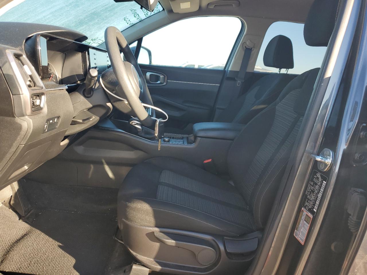 2022 KIA SORENTO LX VIN:5XYRG4LC3NG137015