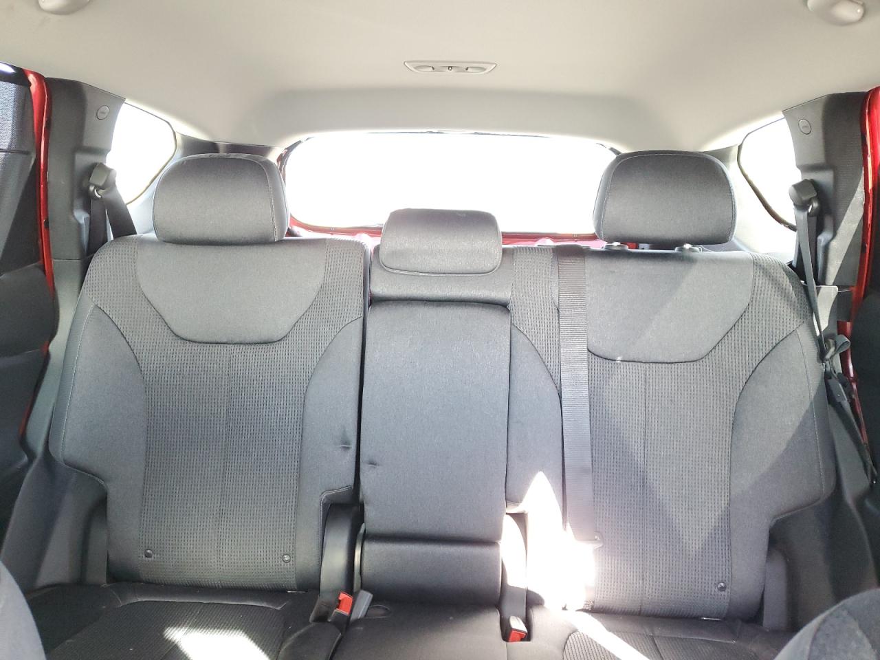 2022 HYUNDAI SANTA FE SEL VIN:19UUA66204A055141