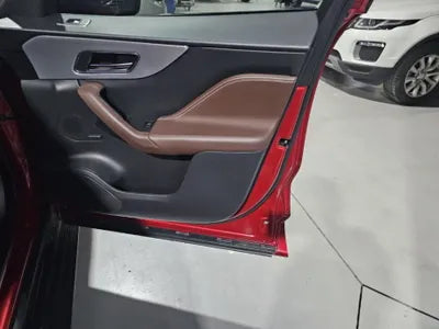 2016 Jaguar F-Pace VIN: