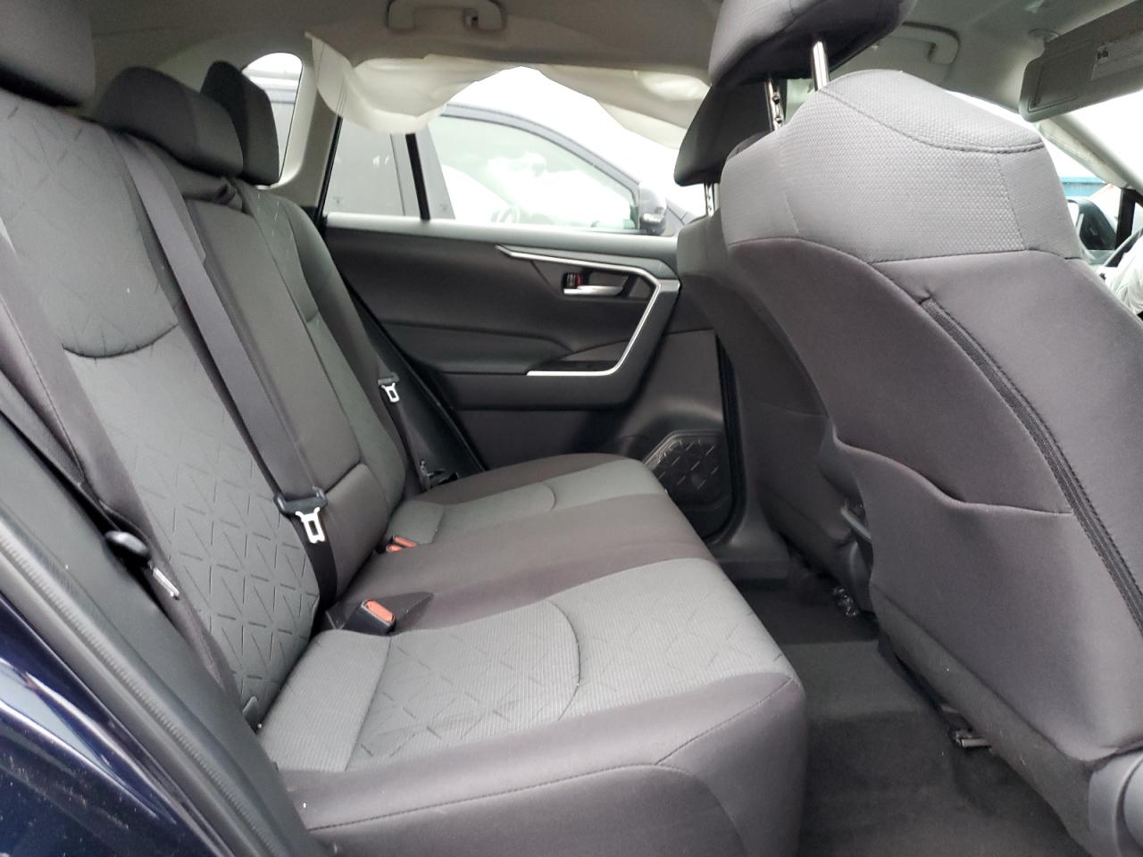 2023 TOYOTA RAV4 XLE VIN:2T3W1RFV2PW289127