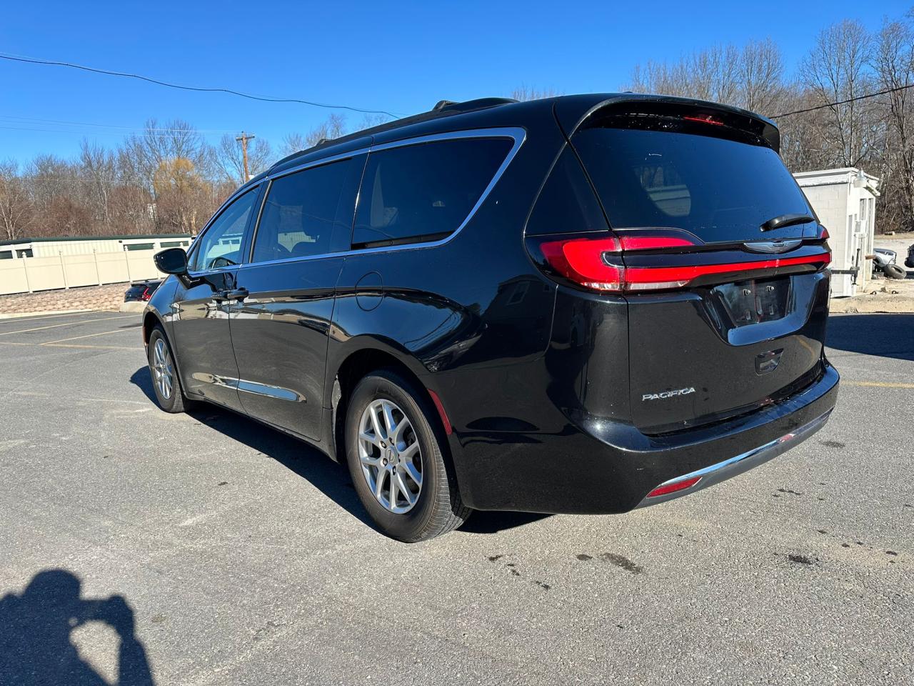 2022 CHRYSLER PACIFICA TOURING L VIN:2C4RC1BG3NR233365