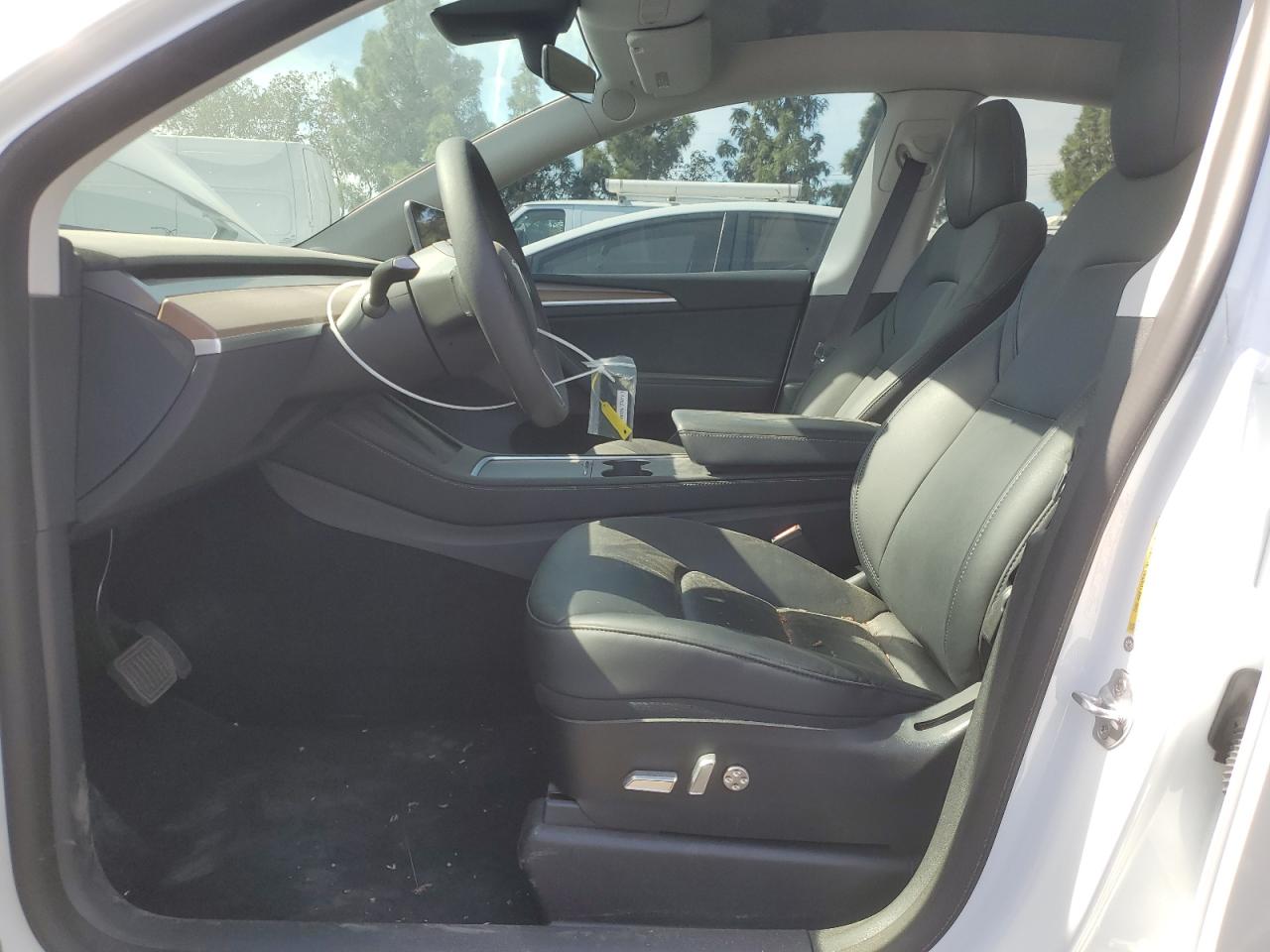 2022 TESLA MODEL Y  VIN:7SAYGDEE2NF515569