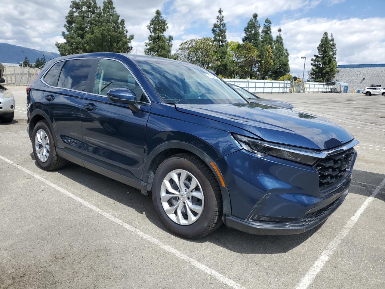 2023 HONDA CR-V LX VIN:2HKRS3H28PH306367