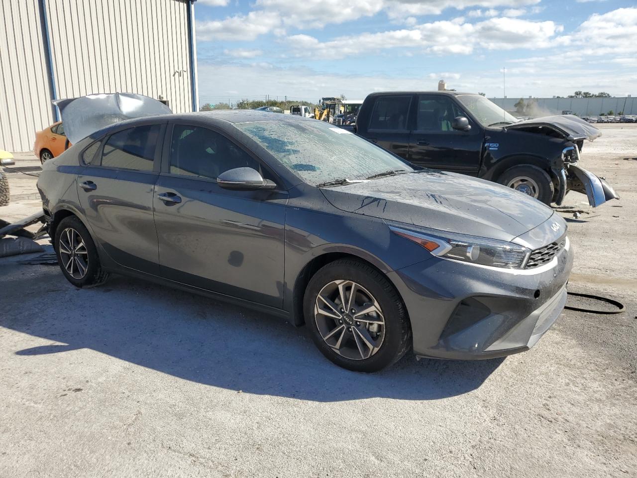 2024 KIA FORTE LX VIN:3KPF24AD5RE713879