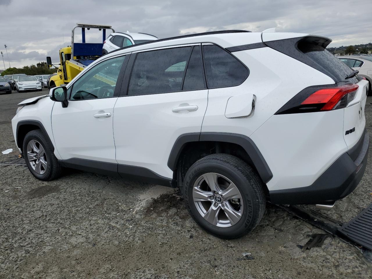 2022 TOYOTA RAV4 XLE VIN:2T3P1RFVXNC257349