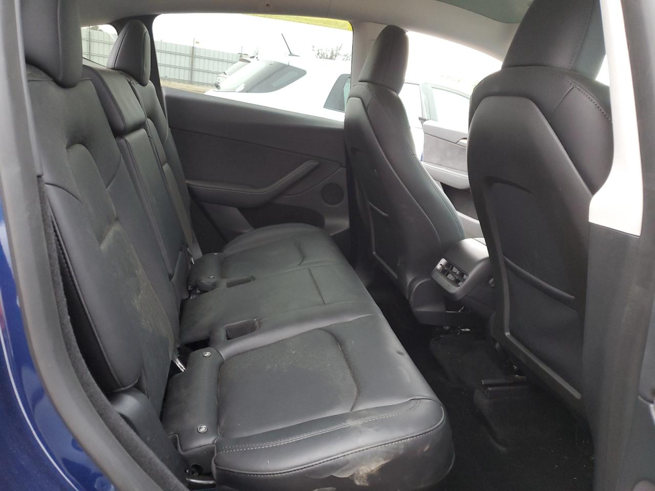 2024 TESLA MODEL Y  VIN:7SAYGDED7RF181553